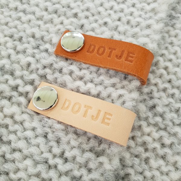 SL-S18 dotje