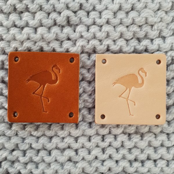 V007 - FLAMINGO