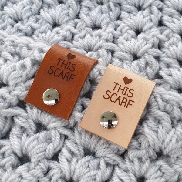 BL-B17 (h) This scarf