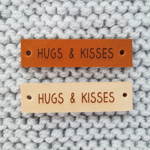 RL-B19 hugs & kisses