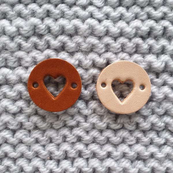 R25mm - 03 Hartje (geponst)
