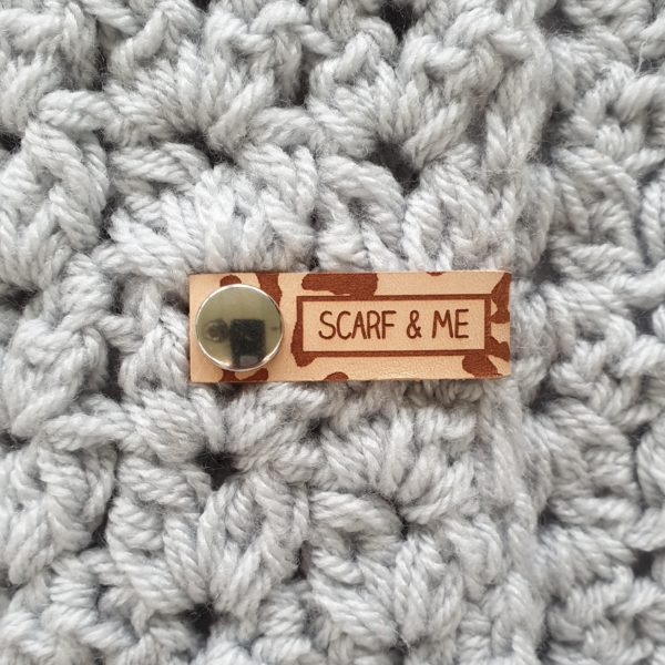 SL-A04 SCARF & ME